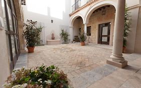 Patios de la Riva